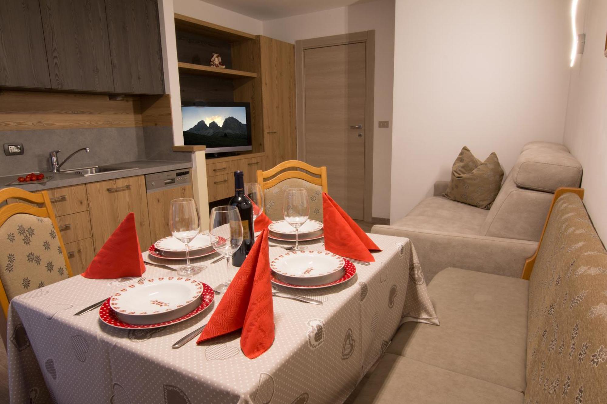Residence Villa Artic Campitello di Fassa Buitenkant foto