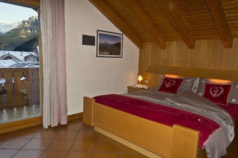 Residence Villa Artic Campitello di Fassa Buitenkant foto